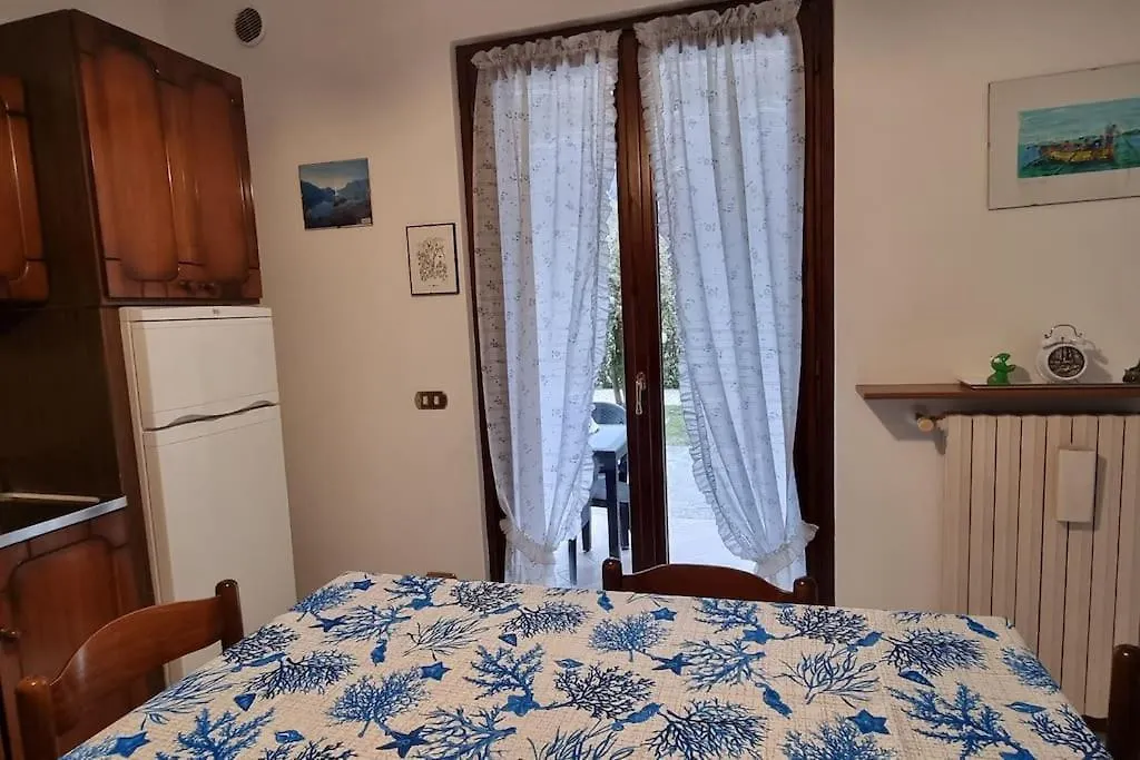 Casa Dei Fiori Apartment Carlazzo