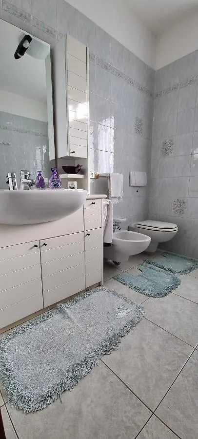 Casa Dei Fiori Apartment Carlazzo